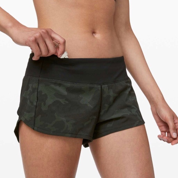 lululemon athletica Pants - Camo Speed Up Short 2.5